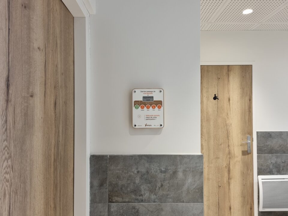 Electronic timesheet Clock E